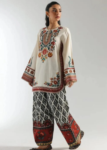 Kurta Set in Off-white